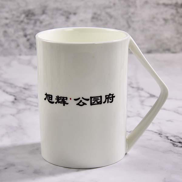 厂家批发定制米乐m6
广告杯 骨瓷办公马克咖啡杯 