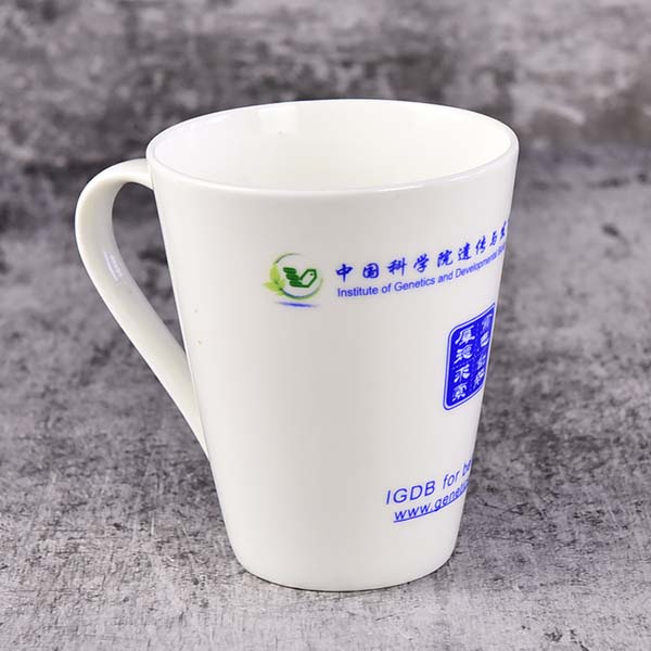 开模定制米乐m6
广告杯 陶瓷水具咖啡具茶具